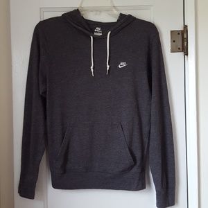 Charcoal grey Nike pullover